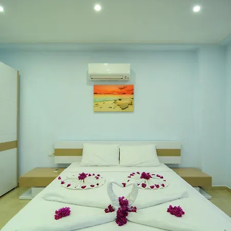 Korunakli Zara Villa Islamlar (Mediterranean)